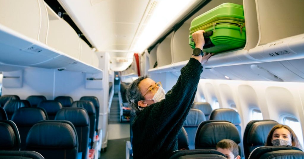 Why do airlines limit hand luggage to 7 kg?